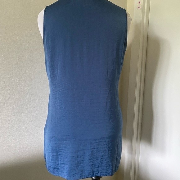 CHICO’S V Neck Women’s Tanks Top Shirt Size M Blue Color - Picture 4 of 8